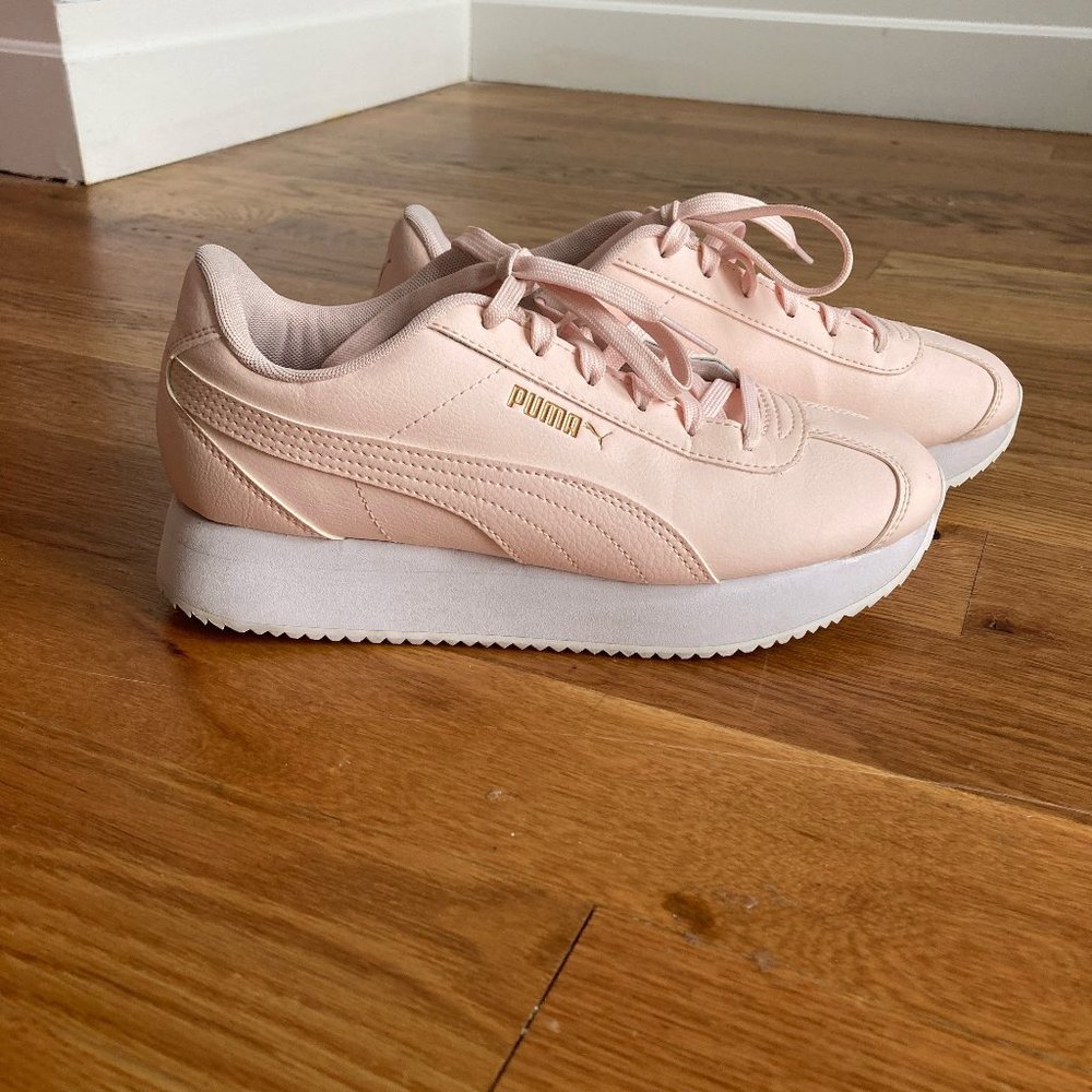 Puma Turino Stacked Women's Sneakers – US 8